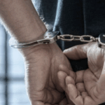 Detienen a hombre por violencia familiar contra su hermana en colonia Luis Encinas